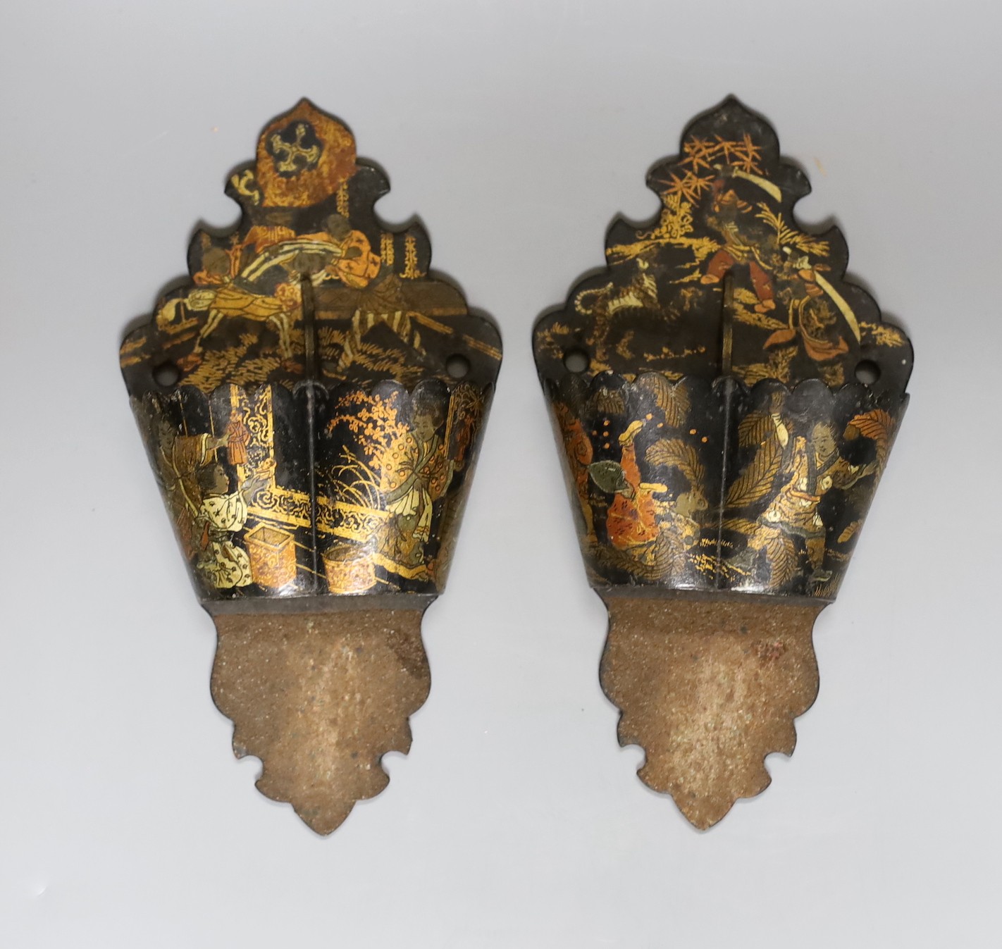 A pair of Victorian chinoiserie papier mache matcholders/strikers, 19.5cm